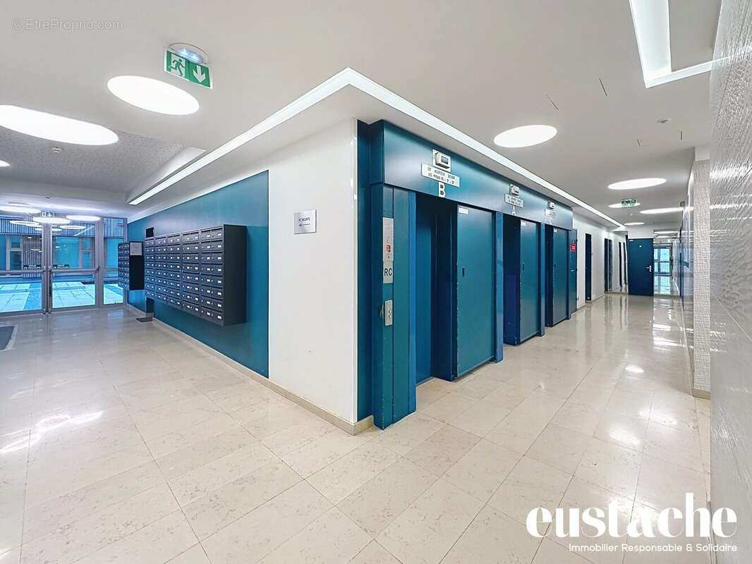 Appartement à PARIS-20E