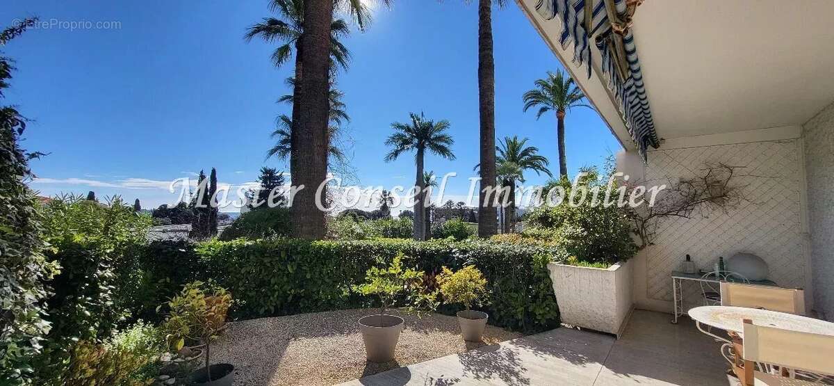 Appartement à CANNES