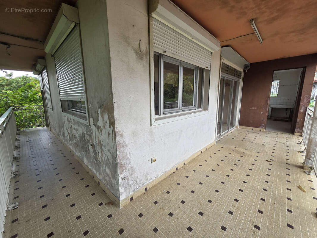 Maison à SAINT-JOSEPH