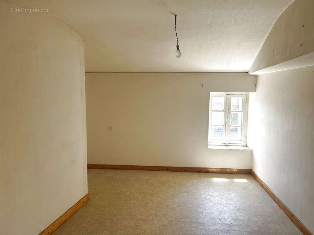 Maison à LE LOROUX-BOTTEREAU