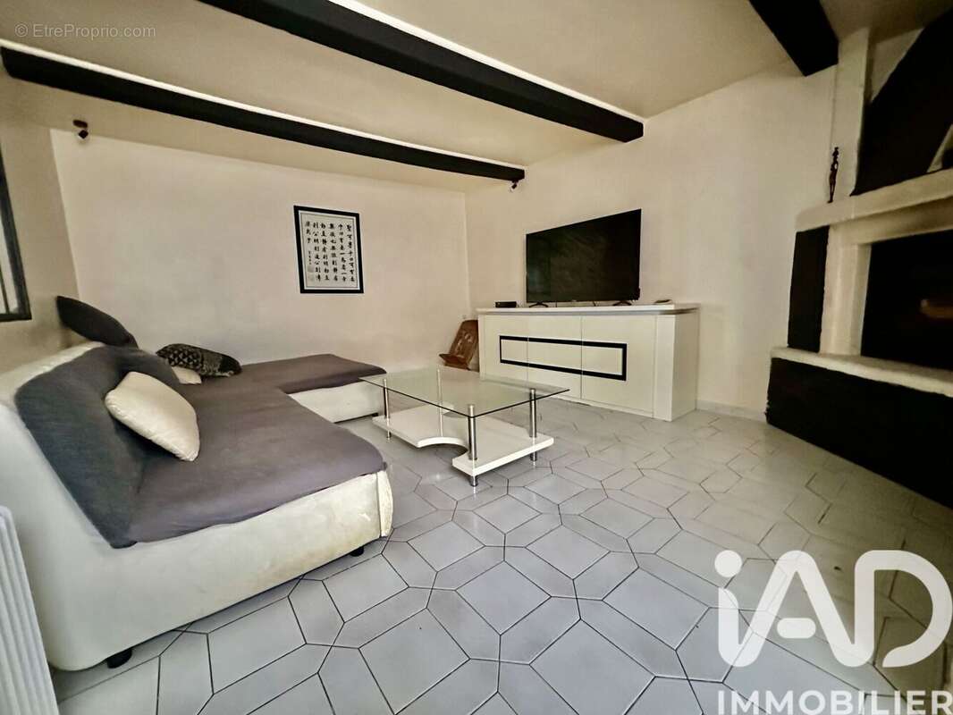 Photo 2 - Maison à REDESSAN