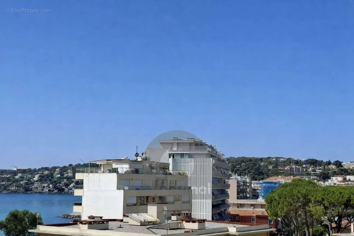 Appartement à ROQUEBRUNE-CAP-MARTIN