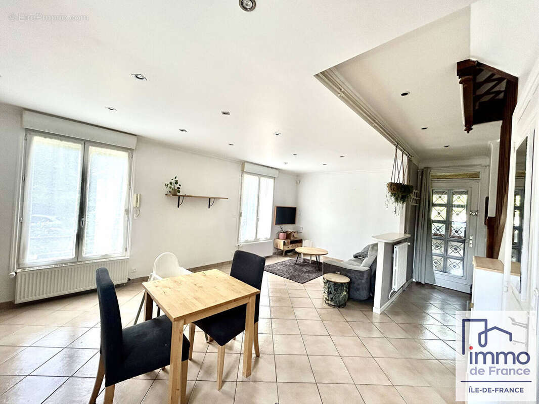 Maison à SOISY-SOUS-MONTMORENCY