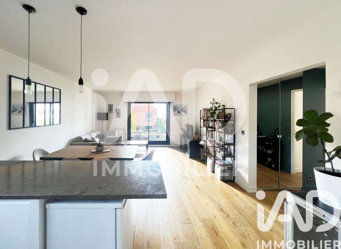 Photo 3 - Appartement à PUTEAUX