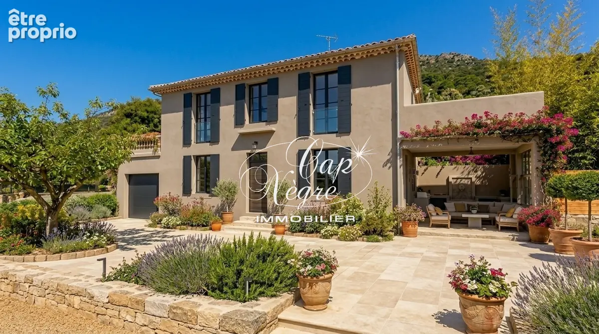 Maison à LE LAVANDOU