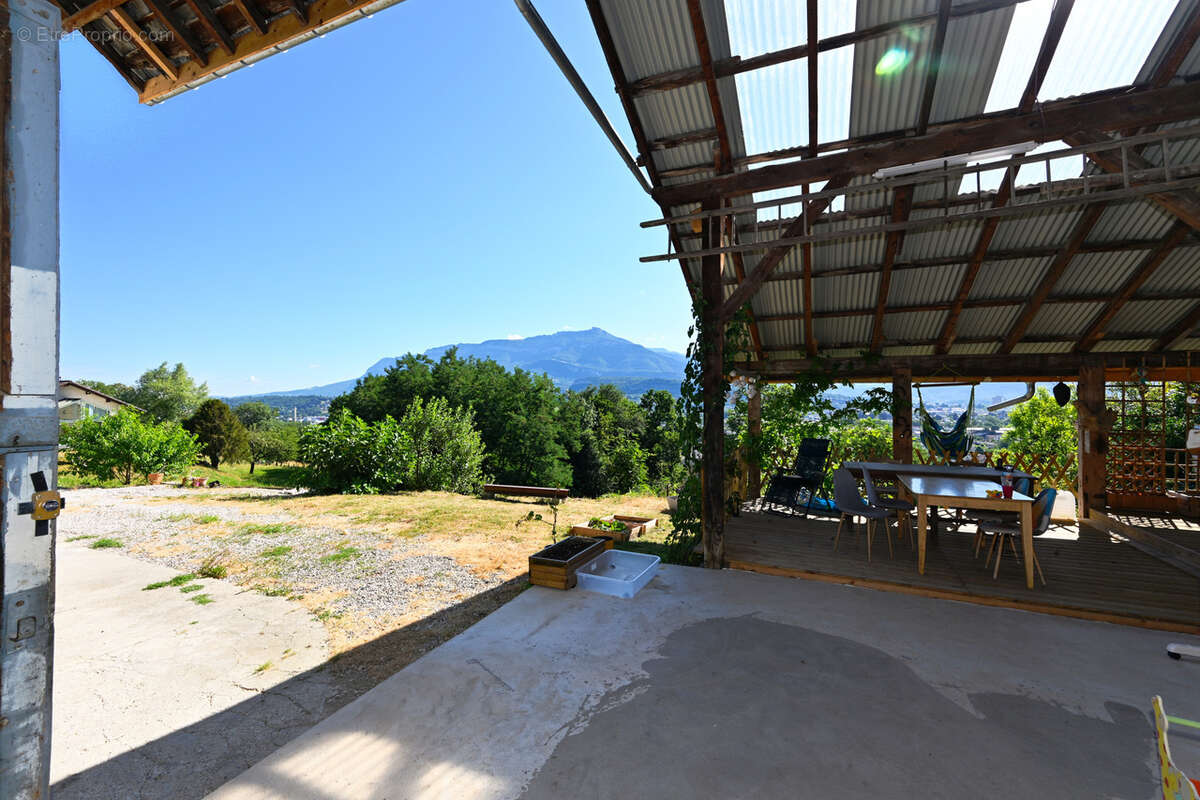 Maison à COGNIN