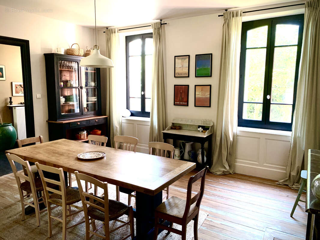 Maison à PAYRIN-AUGMONTEL