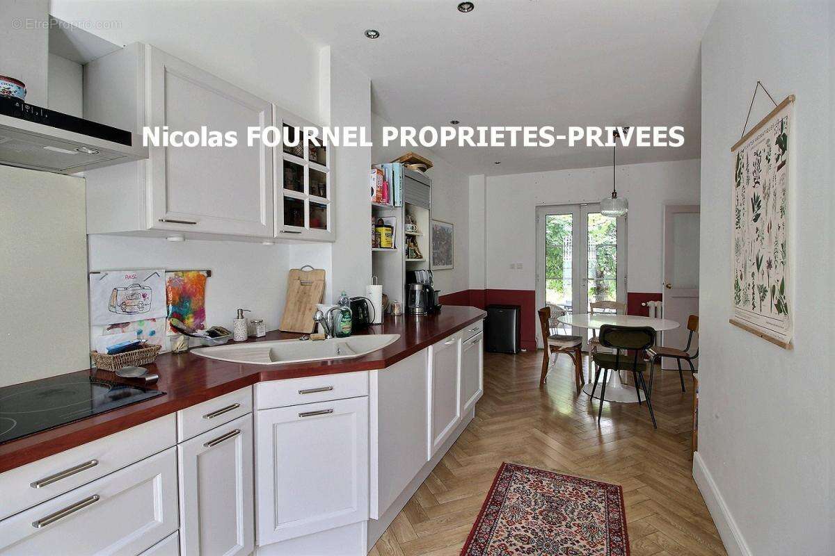 Maison à SAINT-ETIENNE