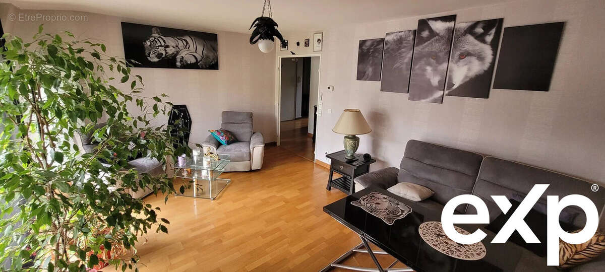Appartement à LA GARENNE-COLOMBES
