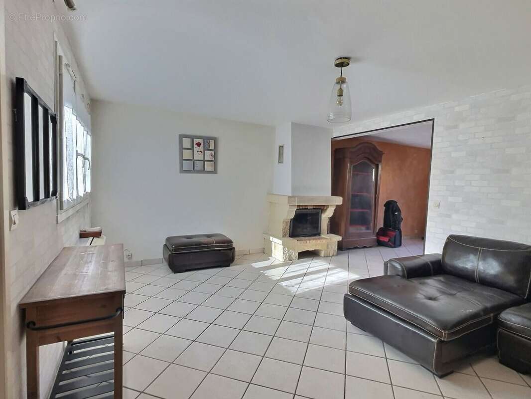 Maison à CORBEIL-ESSONNES