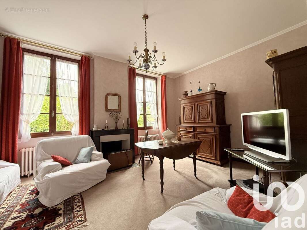 Maison 93 m² à Cerdon  - photo 8