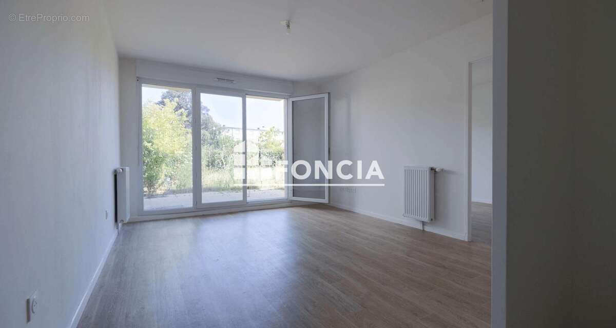 Appartement à DAMMARIE-LES-LYS