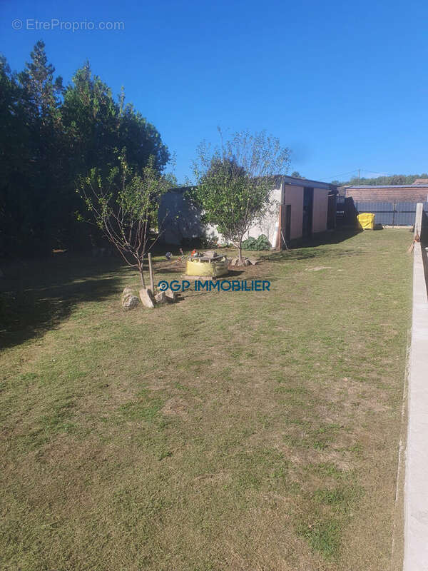 Terrain à MONTAUBAN