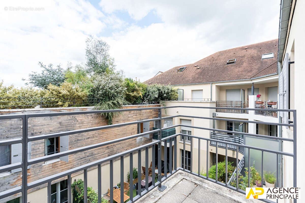 Appartement Maisons Laffitte 3 pièce(s) 50.75 m2 - photo 10