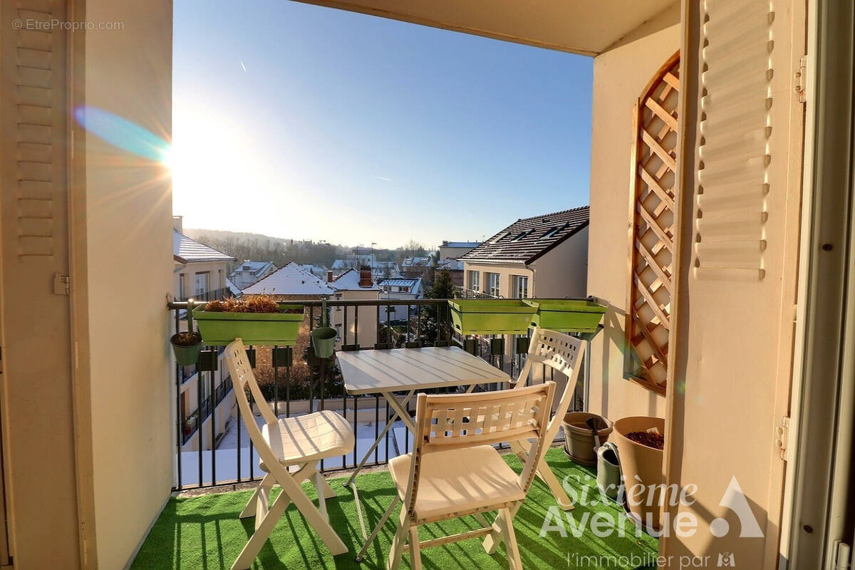 Appartement à CHAVILLE