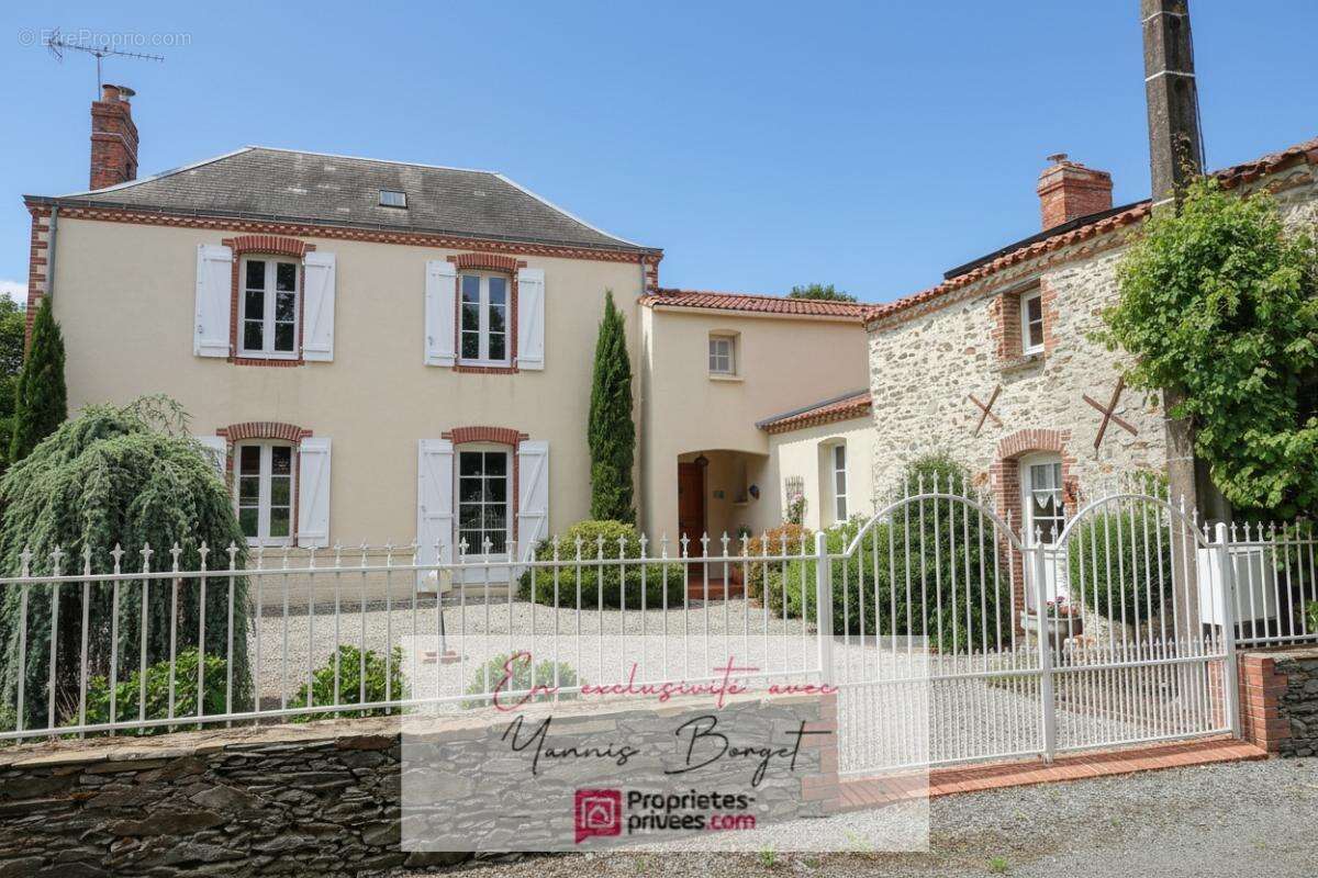 Maison à CHAUCHE