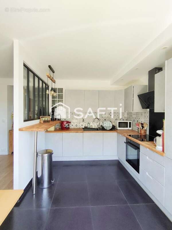 Photo 2 - Appartement à VILLE-D'AVRAY