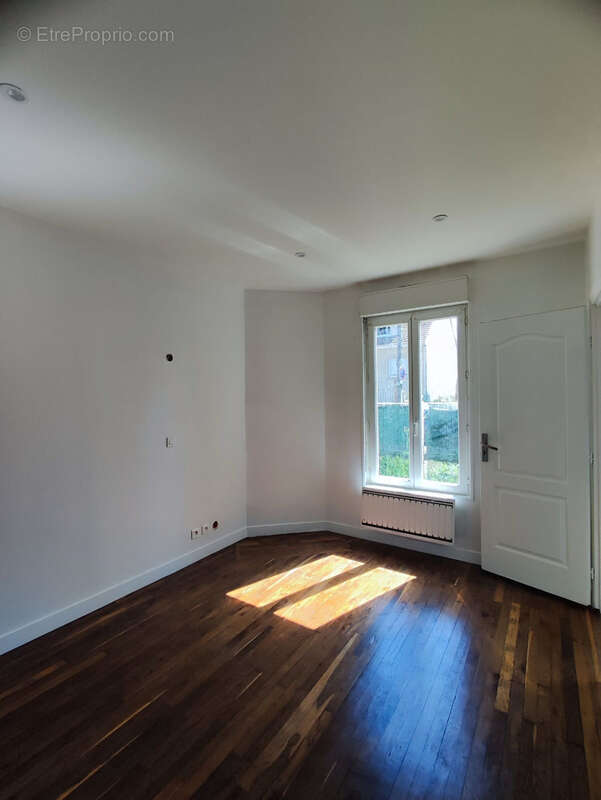 Maison à AULNAY-SOUS-BOIS