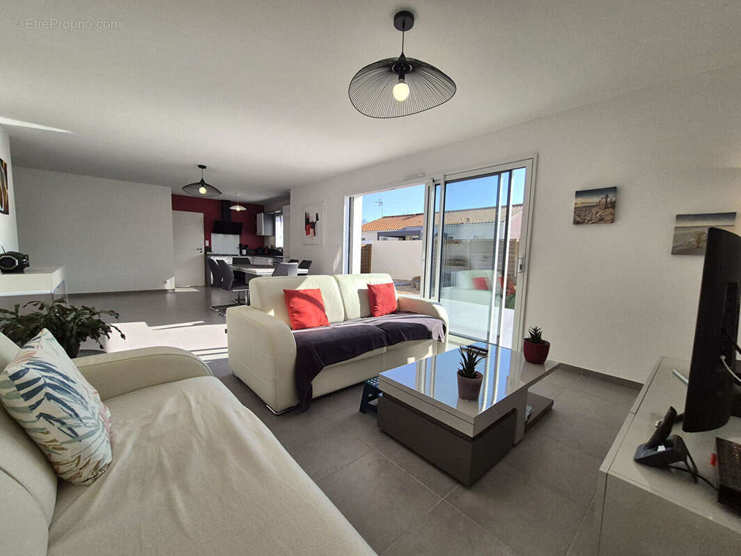 Maison à SAINT-HILAIRE-DE-RIEZ