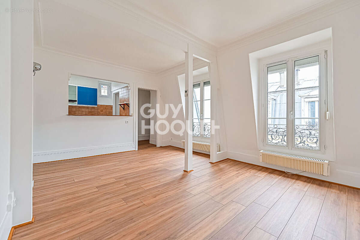 Appartement à PARIS-12E