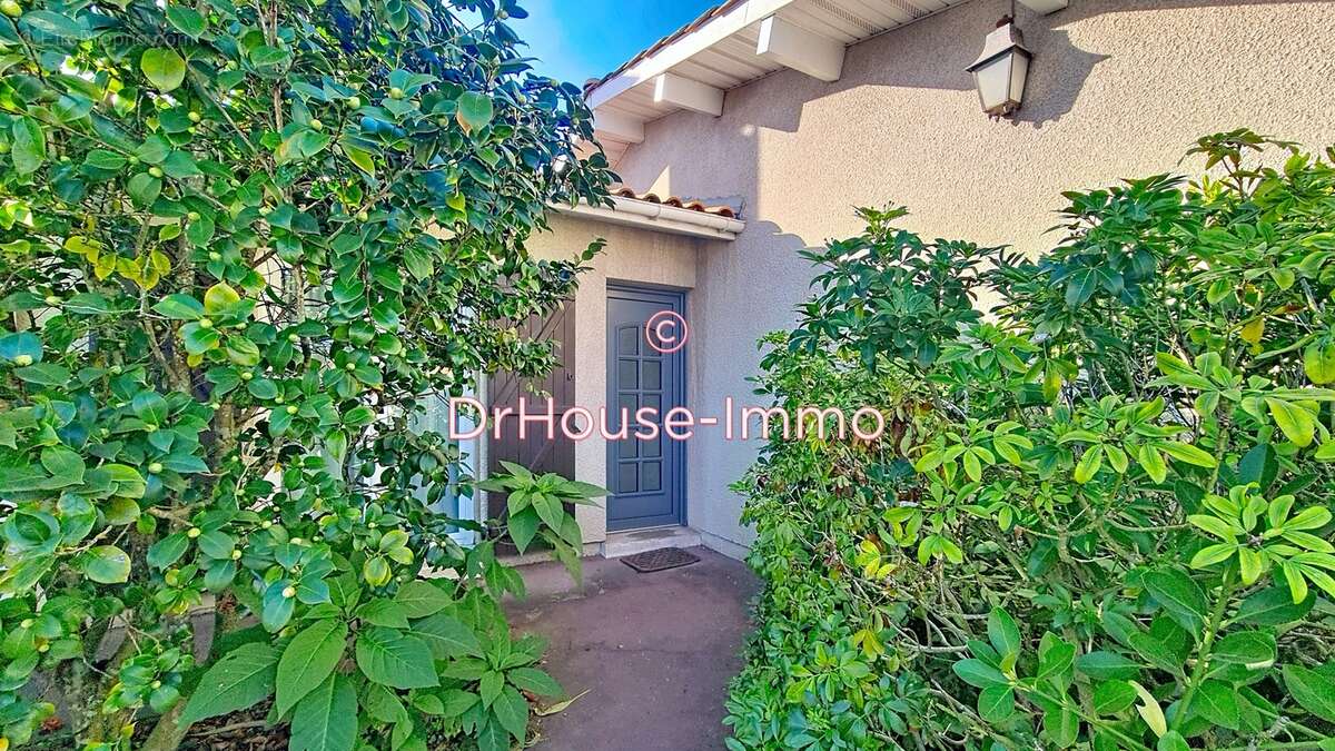 Maison à LE HAILLAN