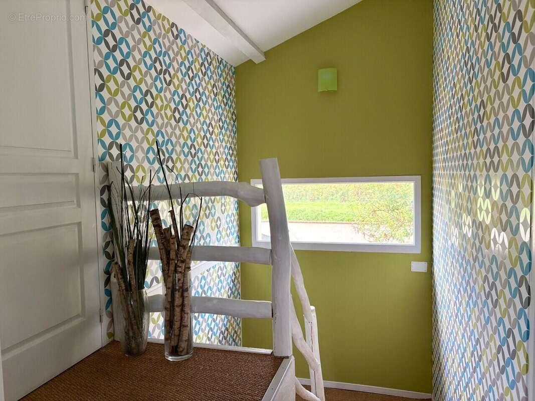 Maison à MONTBELLET