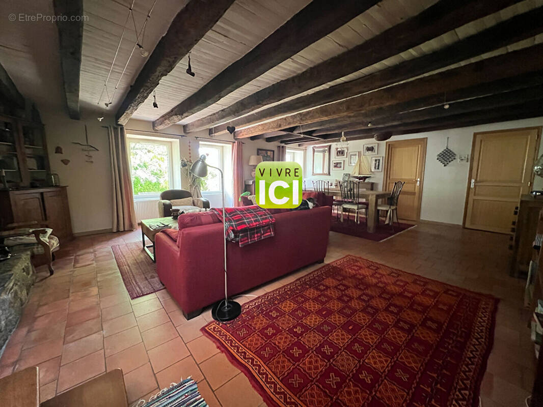 Maison 6 pièces 152 m² · à Missillac · 151,9 m² · 299 900 €