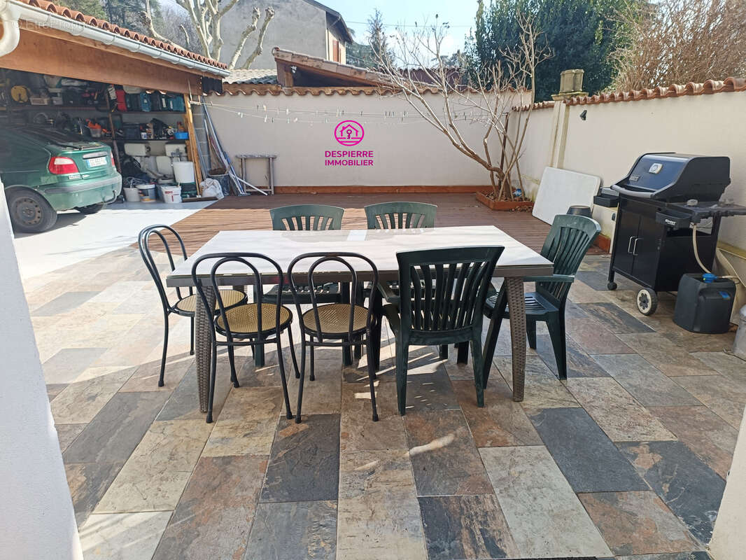 Maison à LE PEAGE-DE-ROUSSILLON