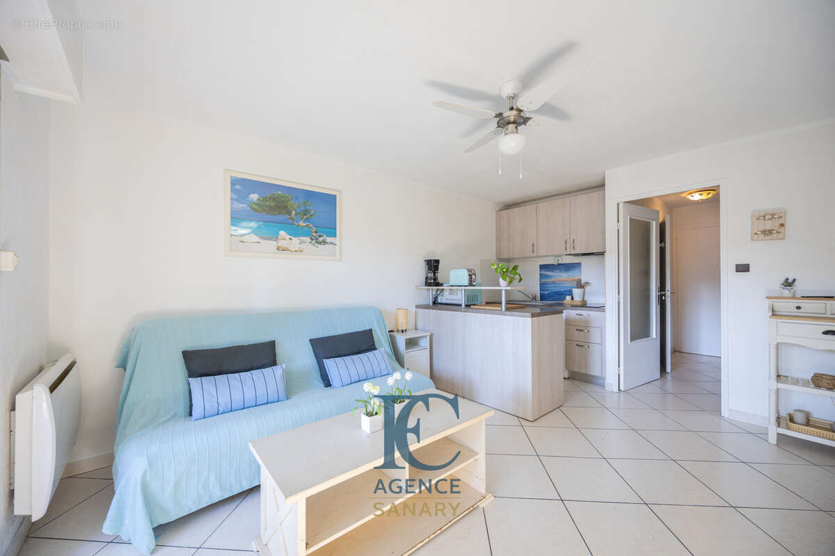 Appartement à SIX-FOURS-LES-PLAGES