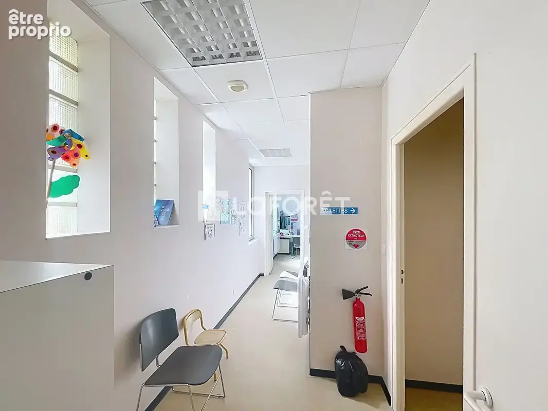 A SAISIR! Immeuble Josselin 25 pièce(s) 550 m2 - photo 5