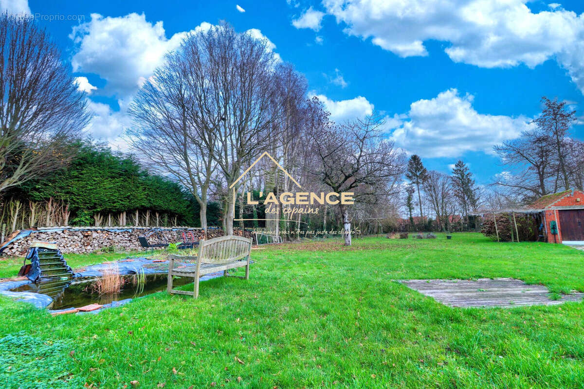Maison à HAZEBROUCK