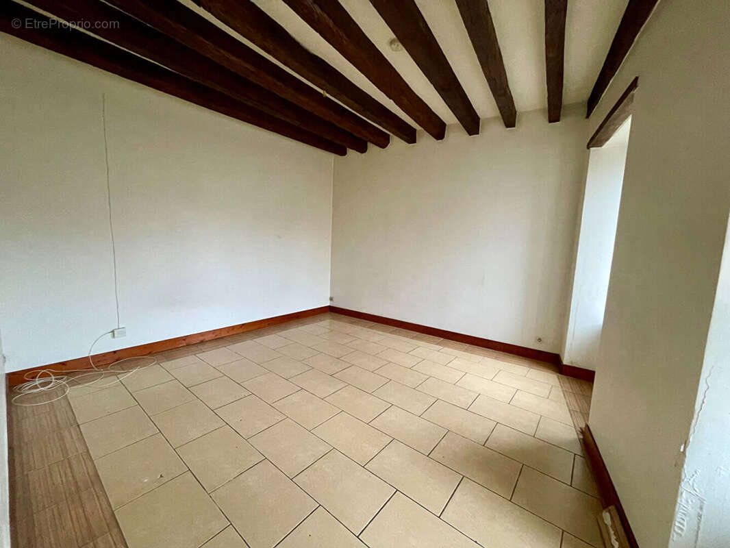 Appartement à REBAIS