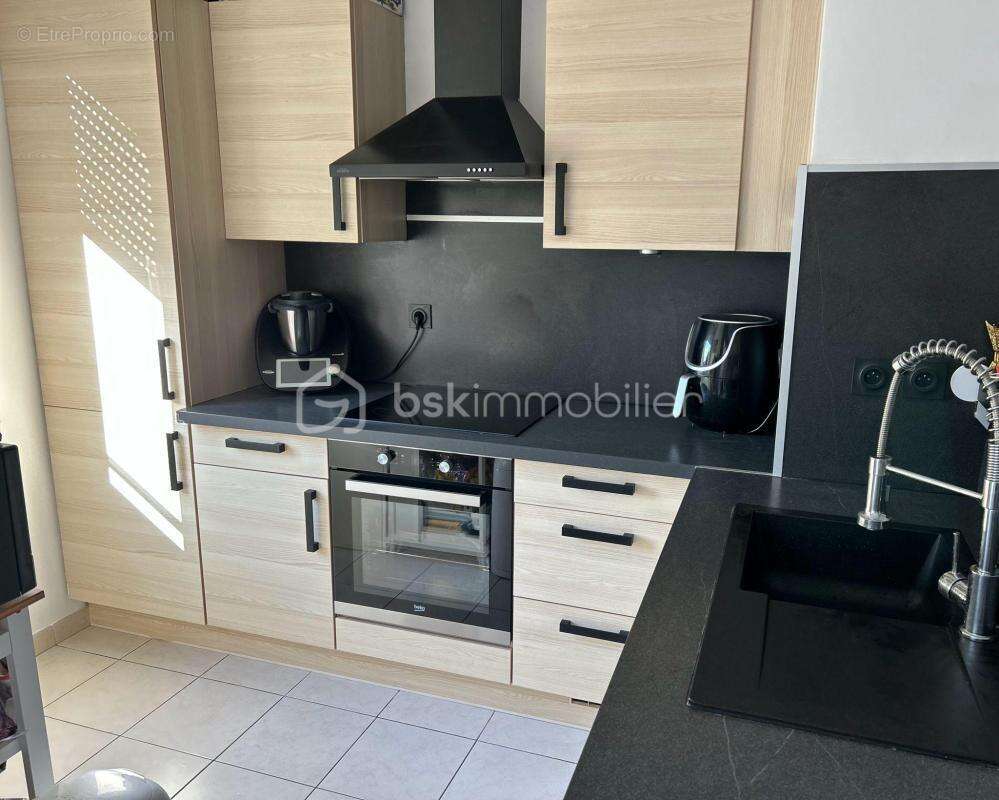 Appartement à LA VERPILLIERE