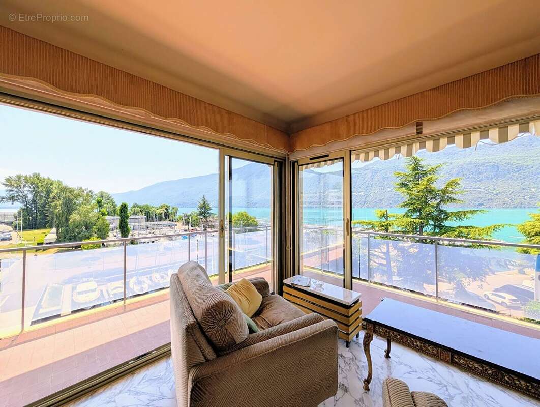 Appartement à AIX-LES-BAINS