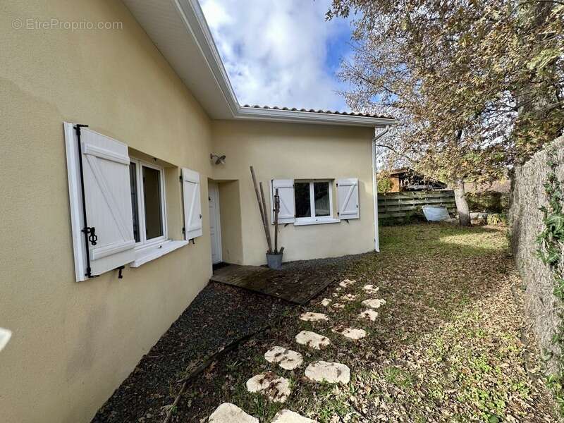Maison à MARTIGNAS-SUR-JALLE