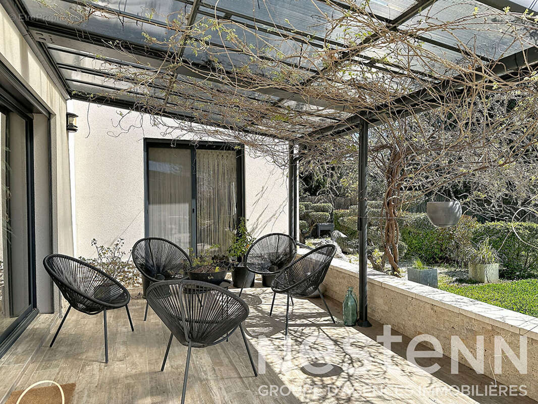 Maison à SAINT-MARTIN-DE-CRAU