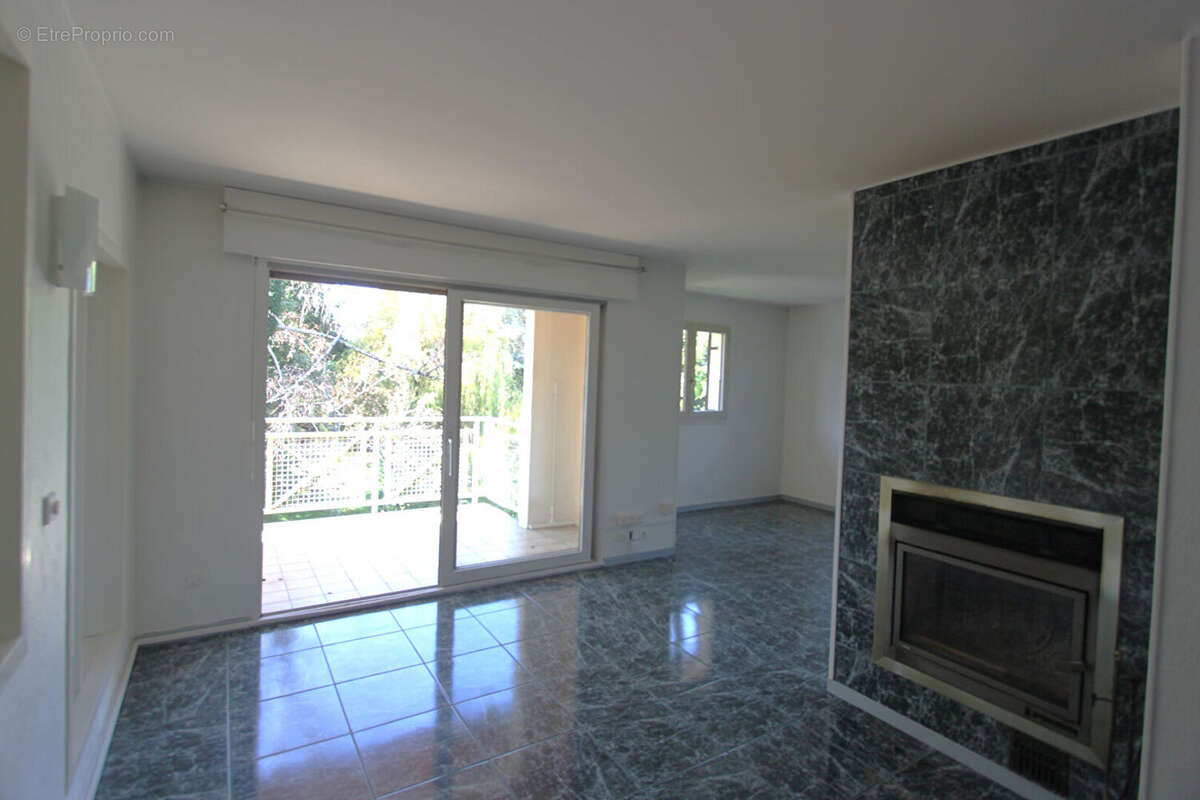 Appartement à MENTHON-SAINT-BERNARD