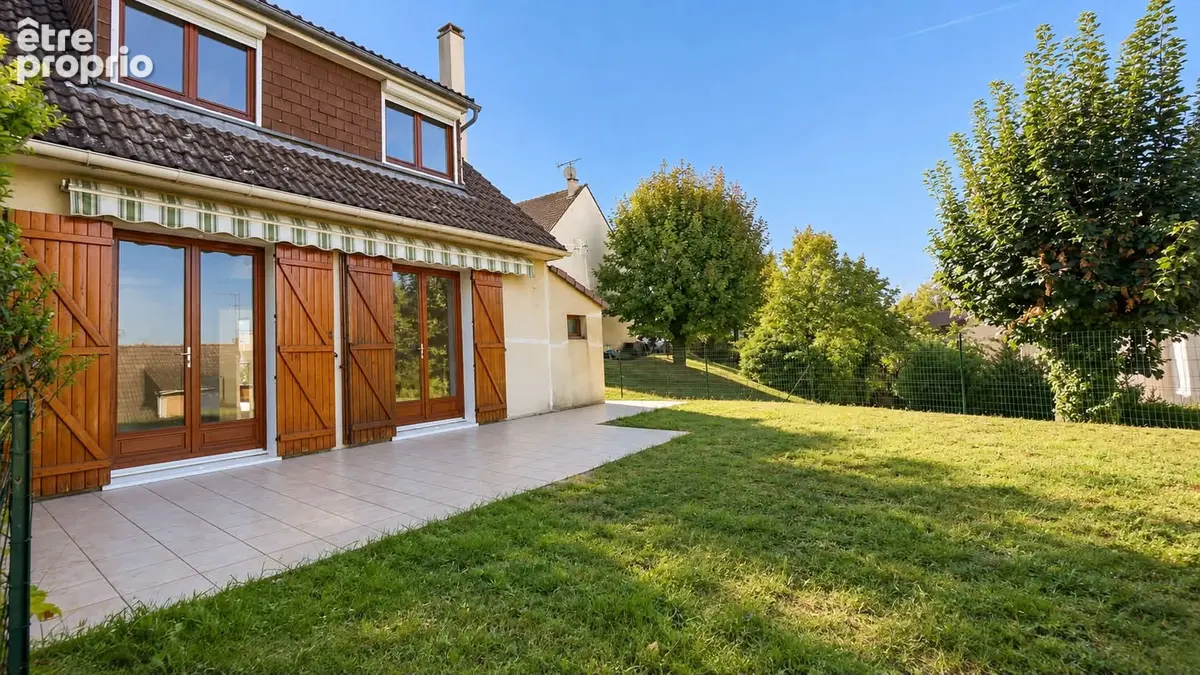 Photo Maison à Mantes-La-Ville au prix de 274 000€