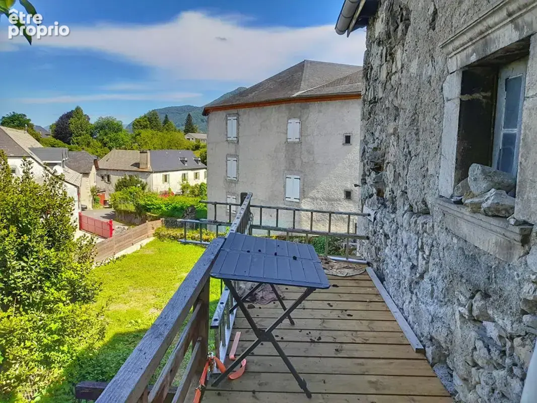 Maison de village à réhabiliter avec fort potentiel - photo 6