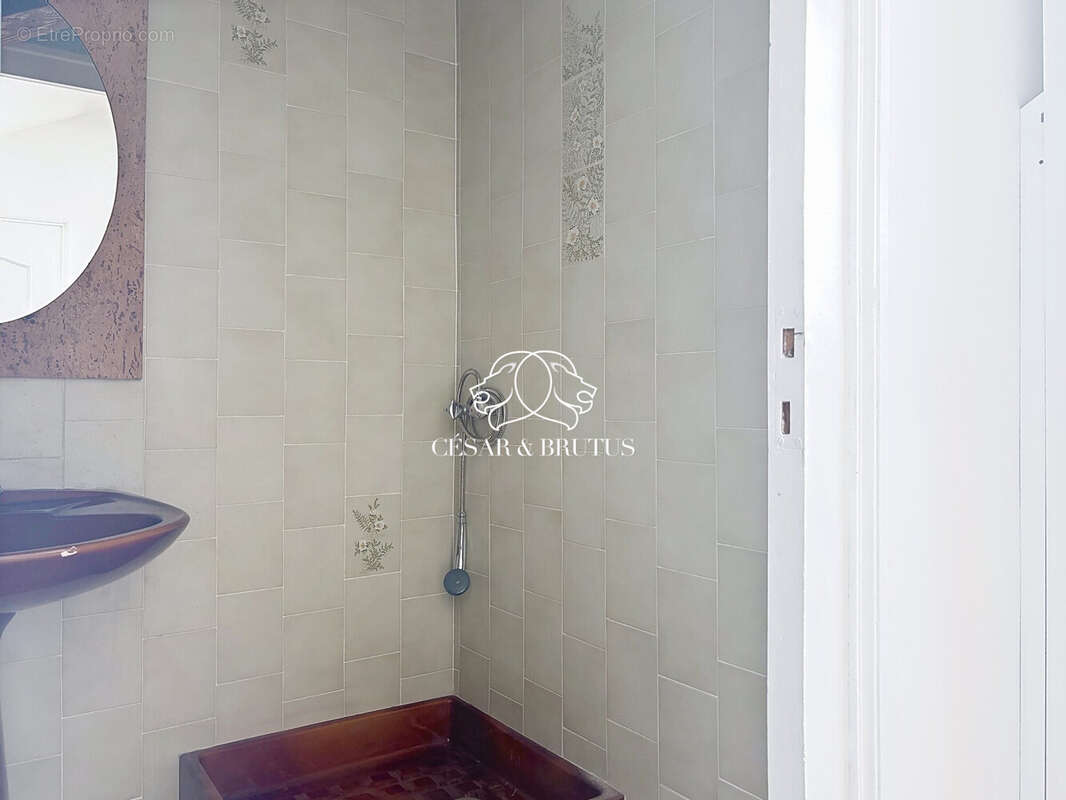 Appartement à LYON-6E