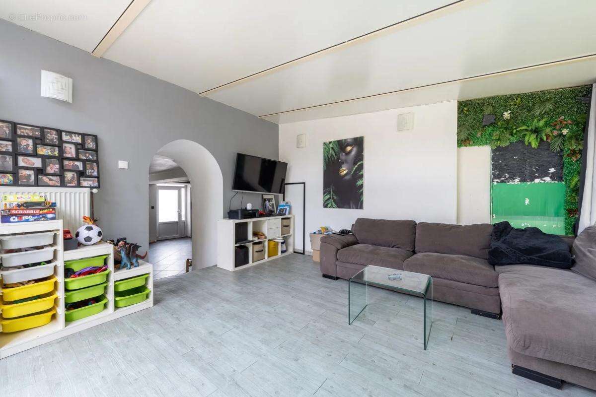 Maison à ERCUIS