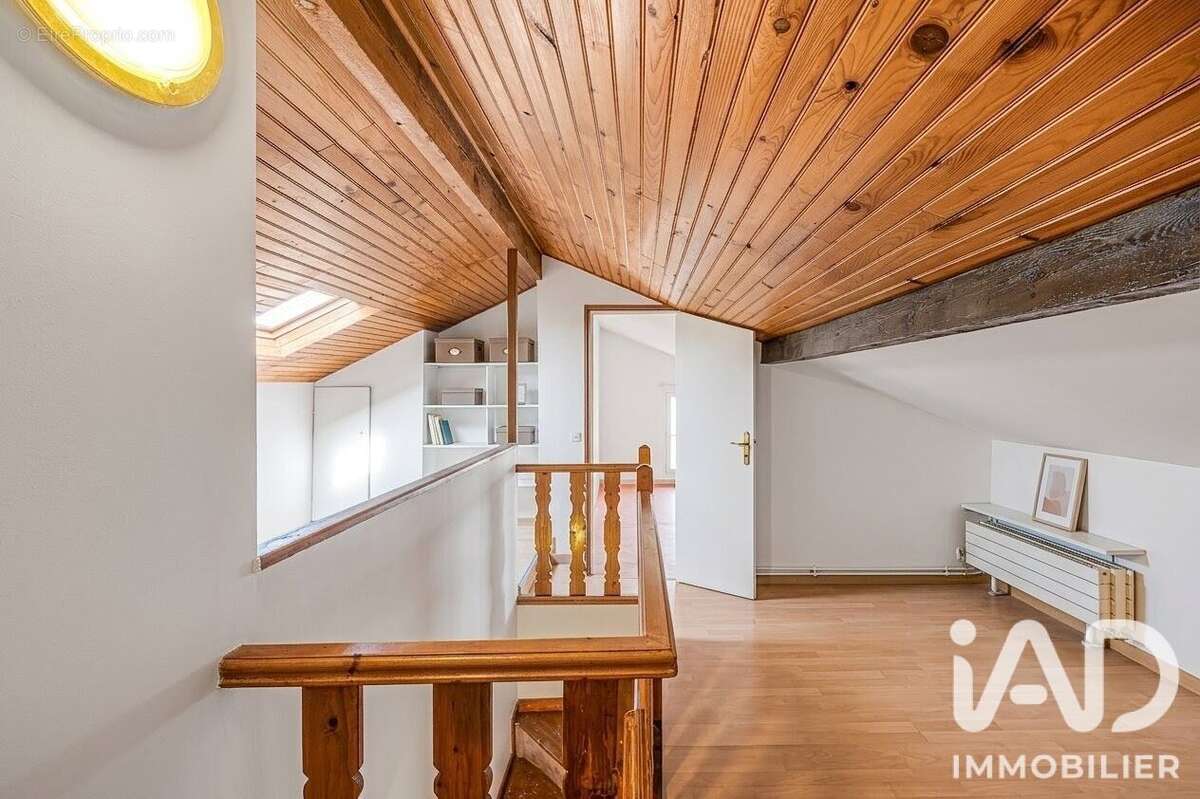 Maison 112 m² à Colombes  - photo 9