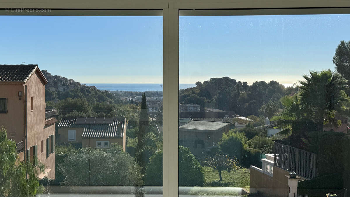 Maison à CAGNES-SUR-MER