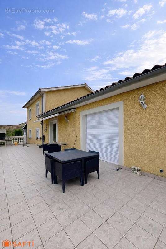 Photo 2 - Maison à LE PEAGE-DE-ROUSSILLON