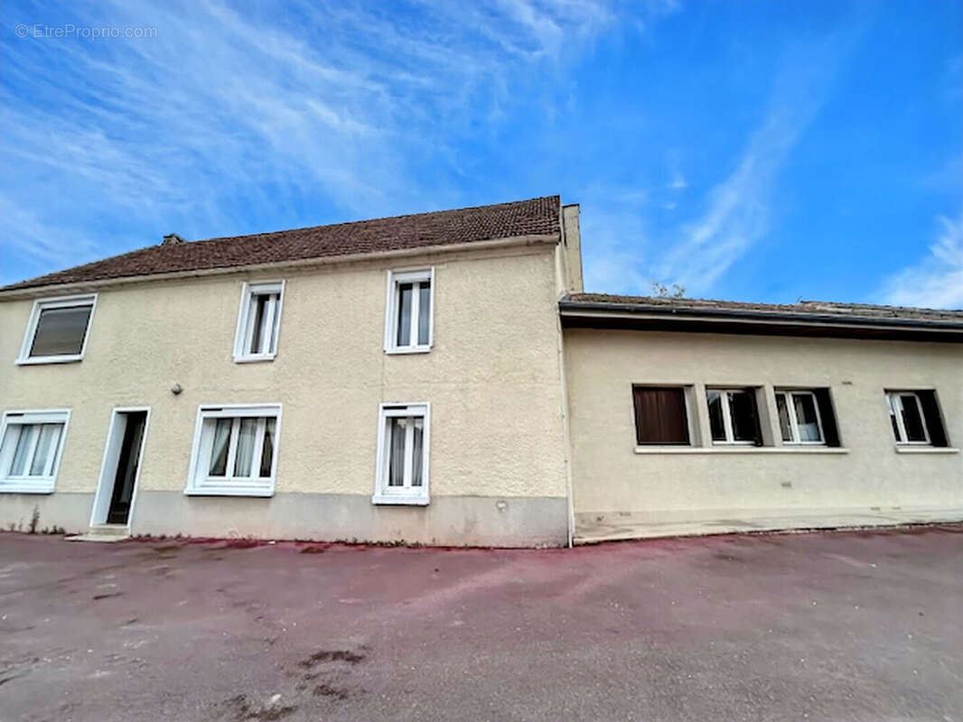 Maison à CONNANTRE
