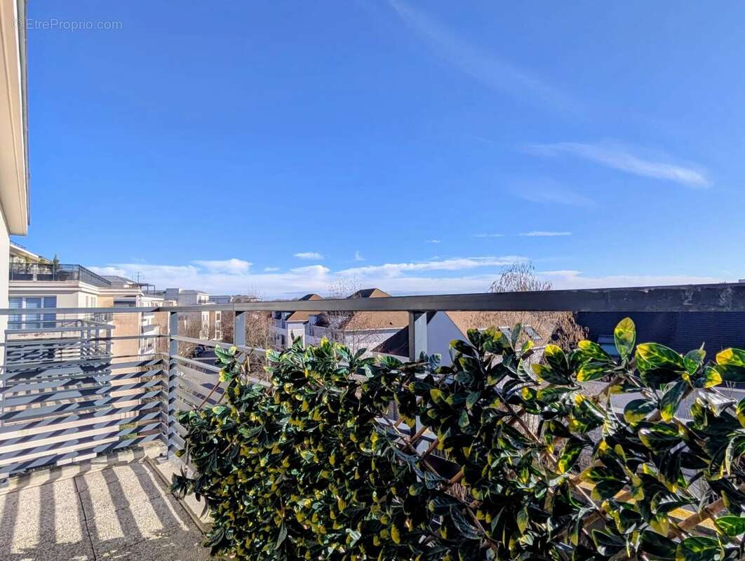 Appartement à ELANCOURT