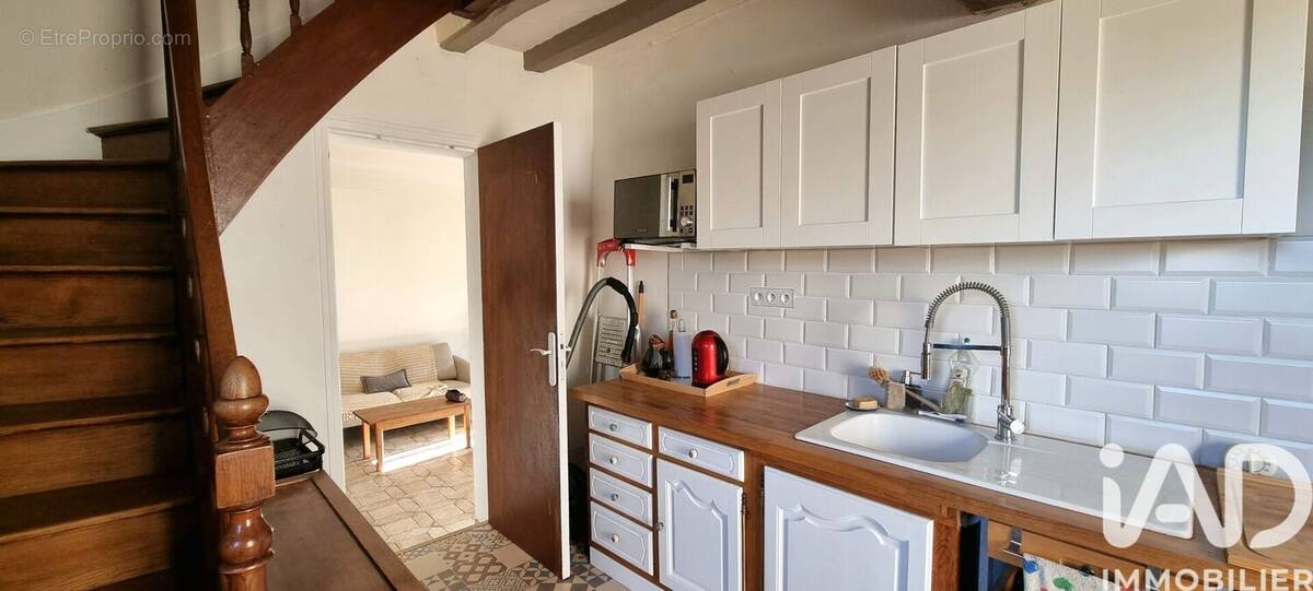 Maison 95 m² à Ligueil  - photo 1