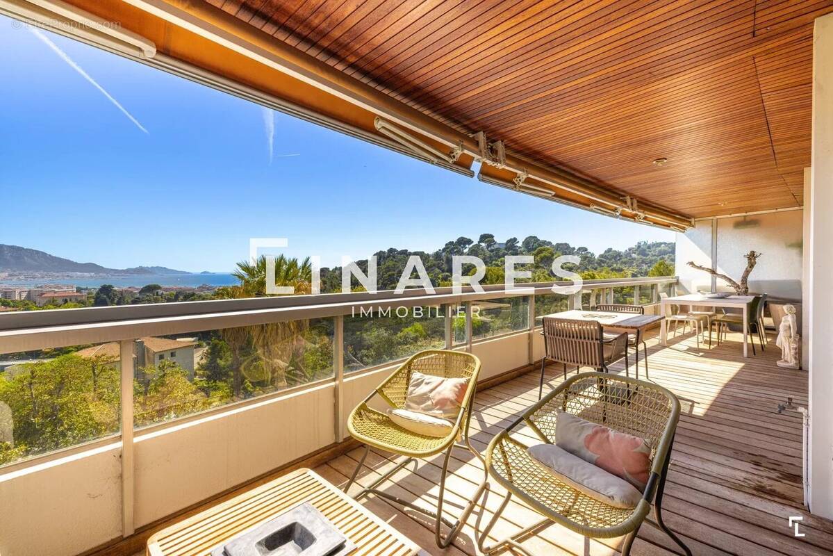 Appartement à MARSEILLE-8E