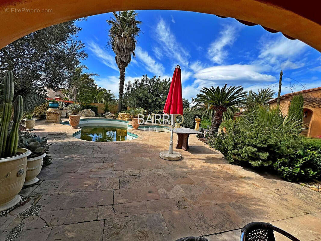 Maison à SAINT-CYPRIEN