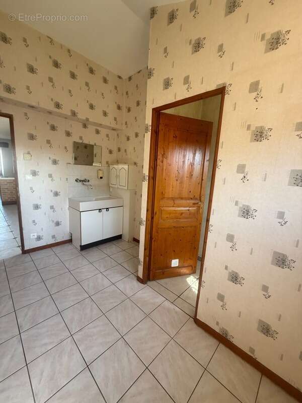 Maison à vendre 5 pièces à 8 km de VENAREY LES LAUMES-12 km de MONTBARD - photo 17